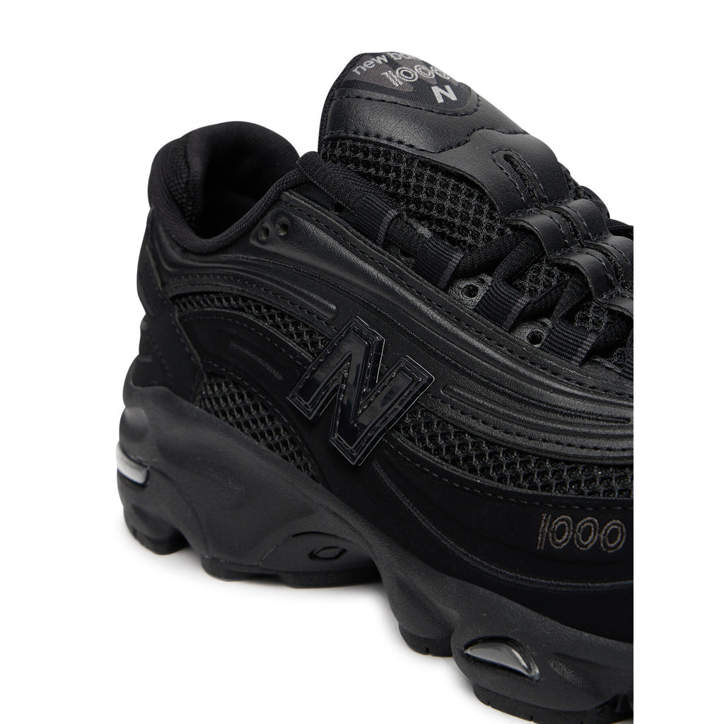 New Balance Сникърси M1000B W Черен