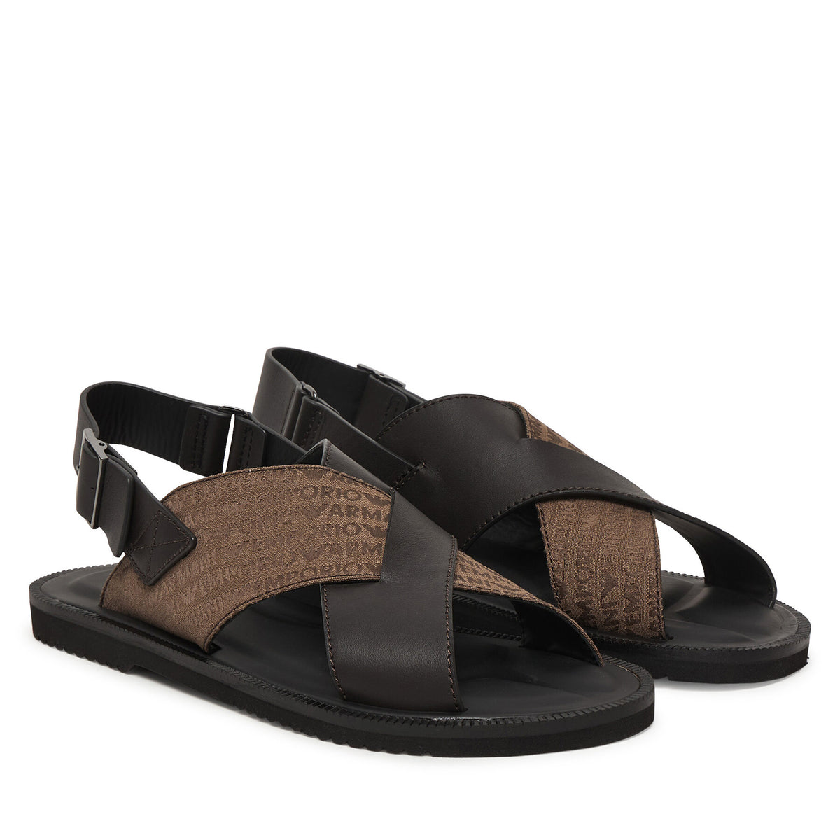 Emporio Armani Сандали EM004323 AF25617 M6354 Кафяв