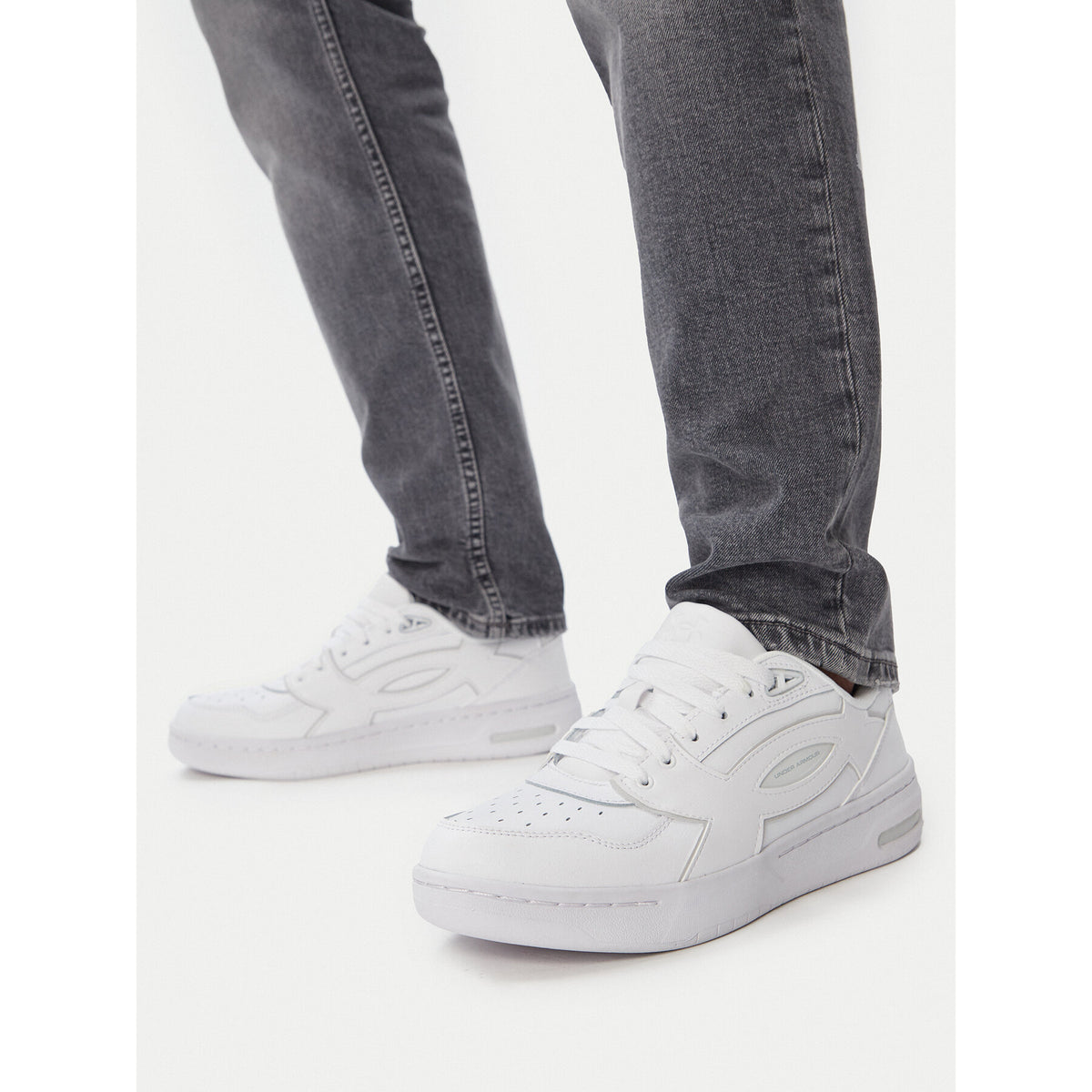 Under Armour Сникърси UA Flex 6007037 100 Бял