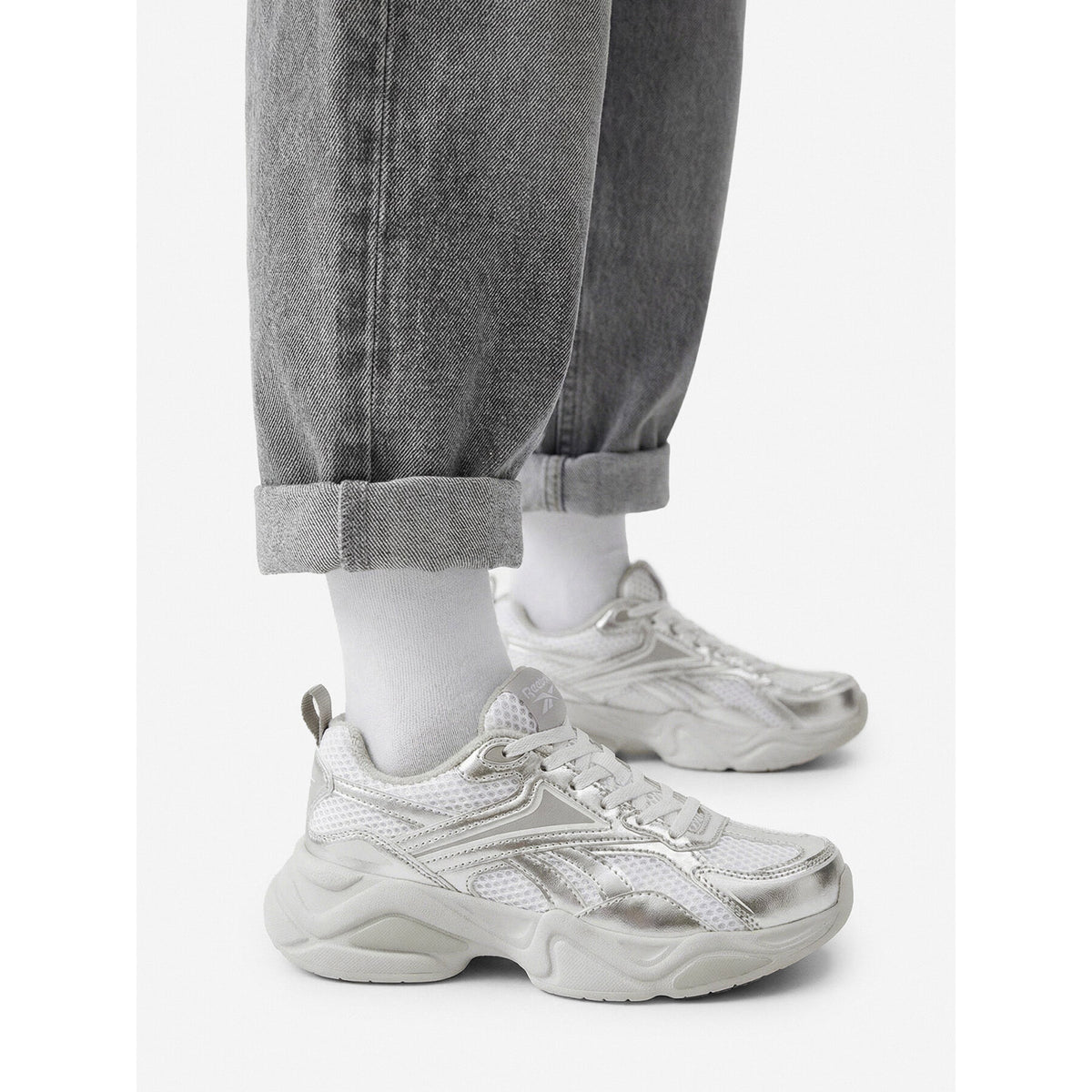 Reebok Сникърси CEO-CHARGE AR30246SSSW Сребрист