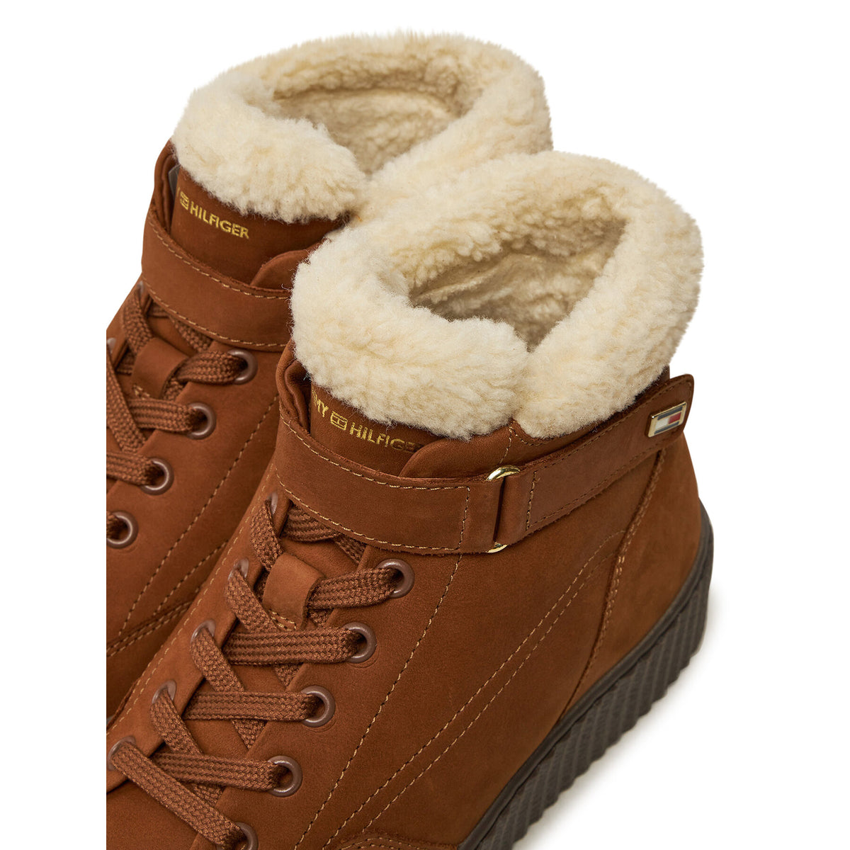 Tommy Hilfiger Зимни обувки Faux Fur Nubuck Low Lace-Up FW0FW08172 Кафяв