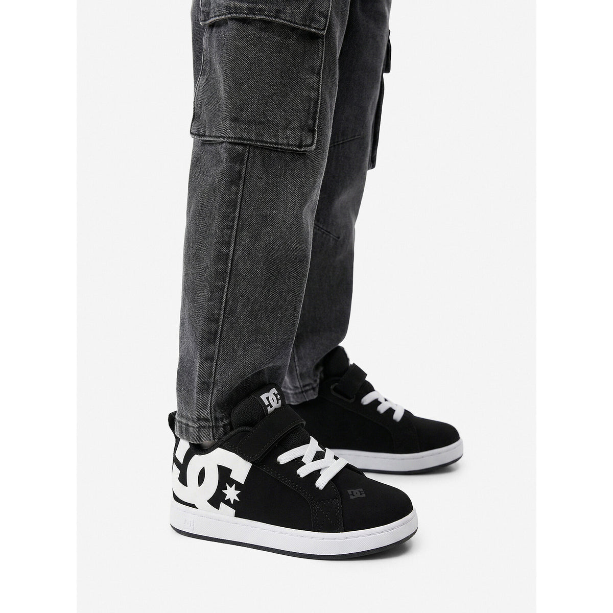 DC Shoes Сникърси EO-COURT GRAFFIK ELASTIC TODDLER DC02547002 Черен
