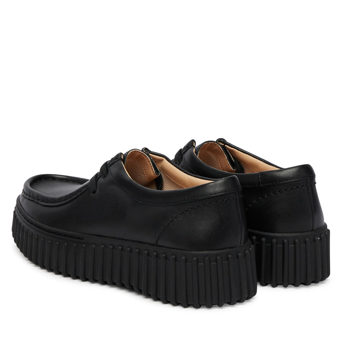 Clarks Обувки Torhill Bee 26186665 Черен