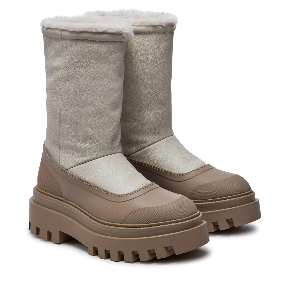 Calvin Klein Jeans Апрески Flatform Chelsea Boot Padded YW0YW01558 Бежов