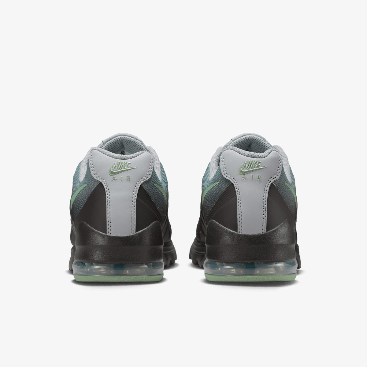 Nike Air Max Dn8