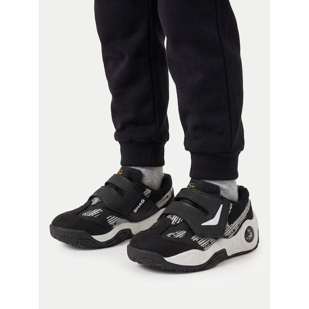 Shaq Сникърси EOSS-RAQ LOW AQ95009T-BW Черен