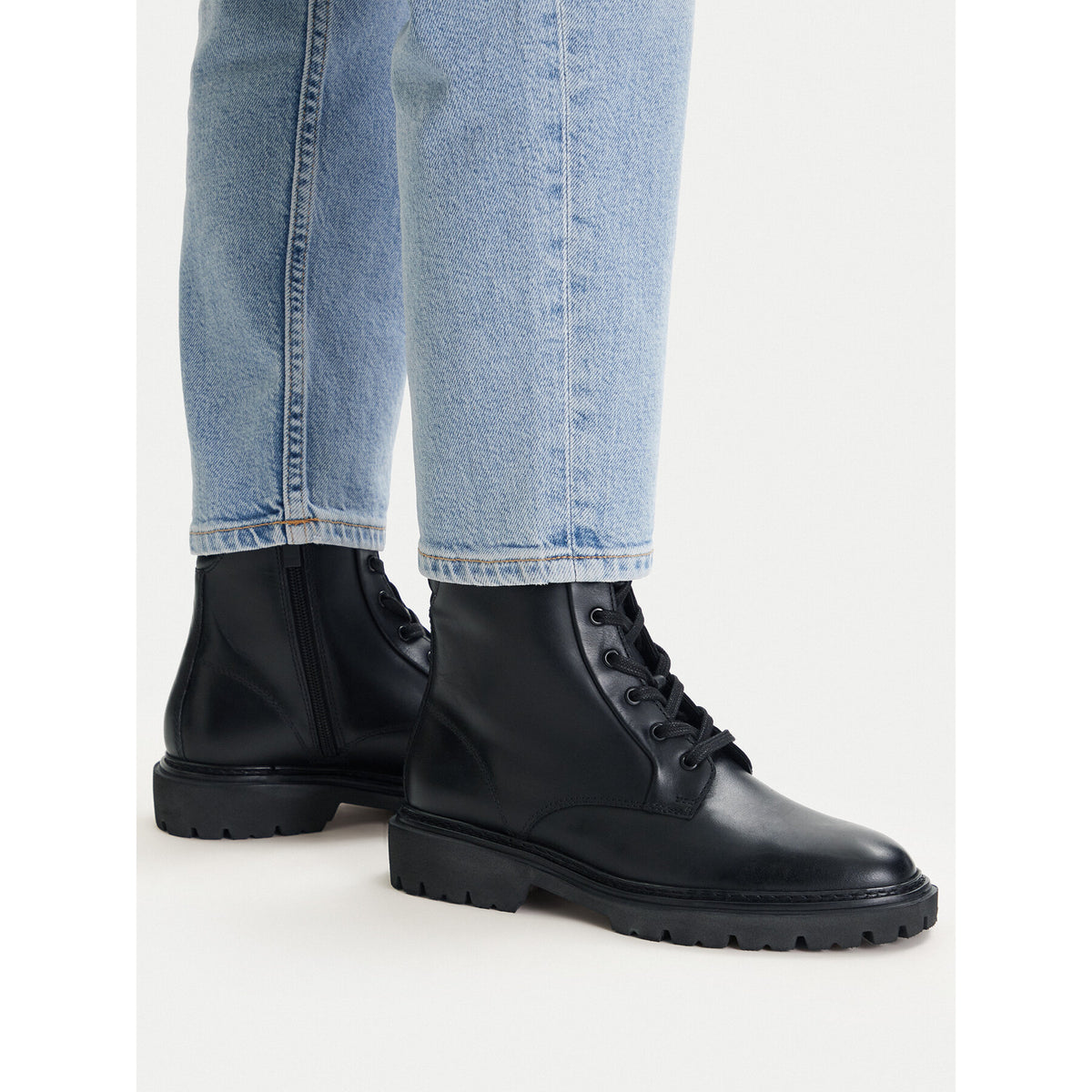 Gant Туристически oбувки 31531116 Черен