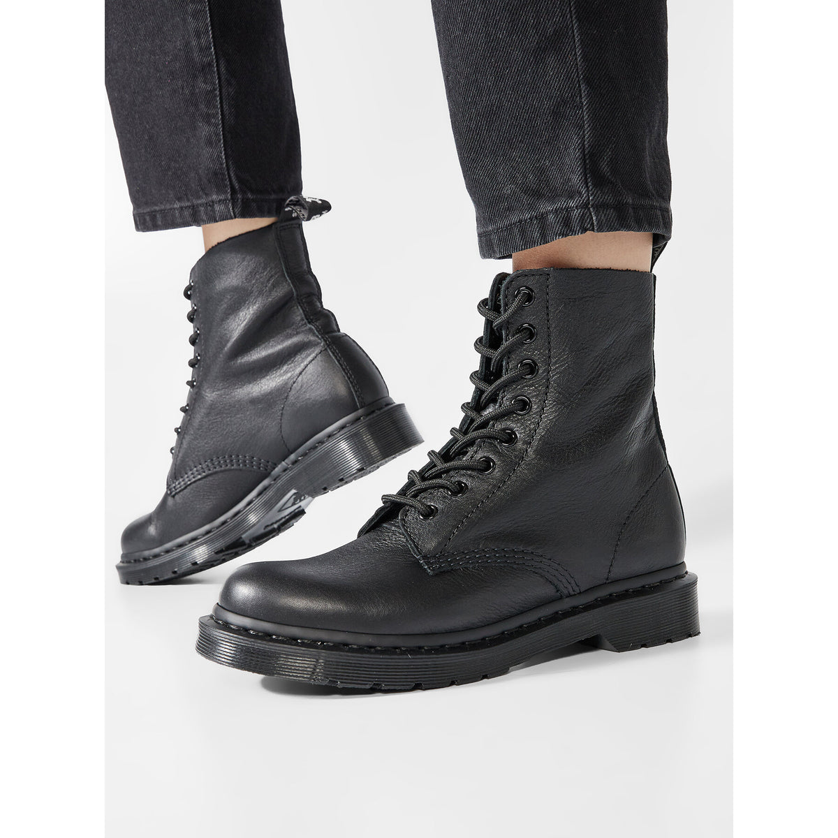 Dr. Martens Кубинки 1460 Pascal Mono 24479001 Черен