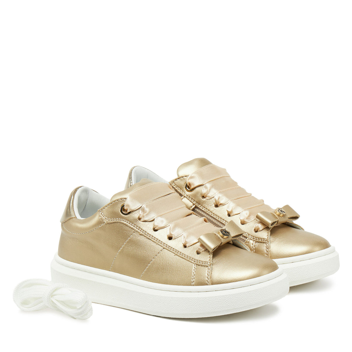 Calvin Klein Jeans Сникърси Low Cut Lace-Up Sneaker V4A9-83046-1322 M Златист