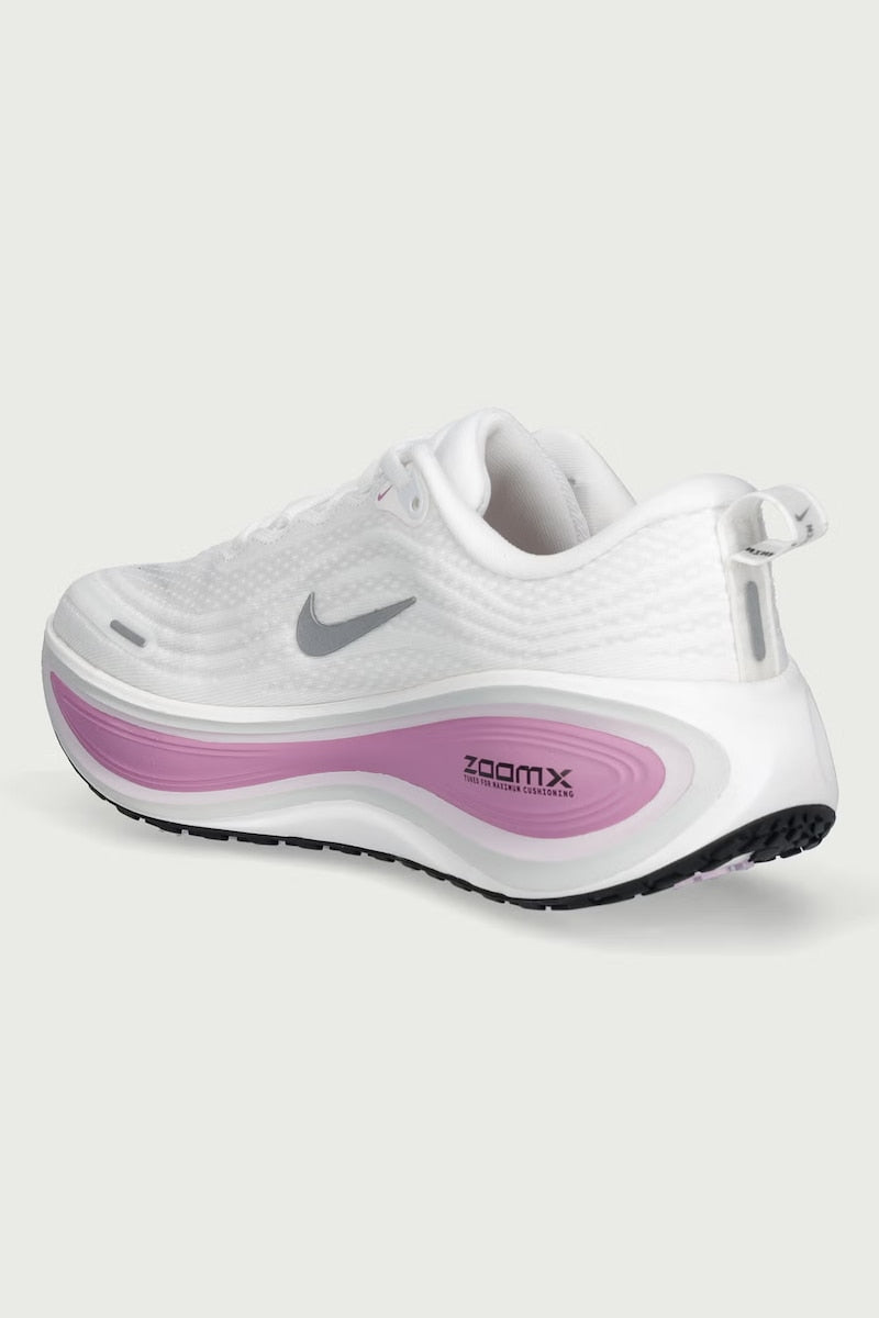 Nike обувки за бягане дамски Vomero Plus