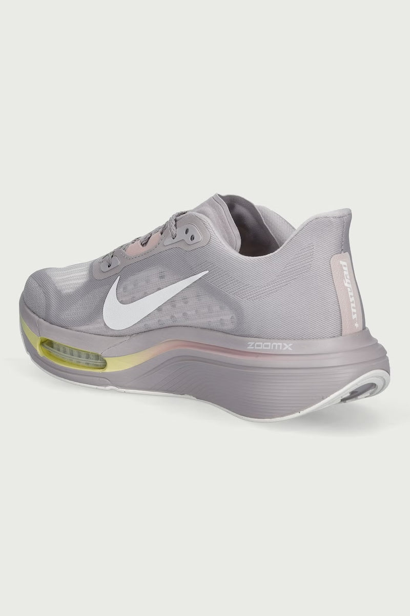 Nike обувки за бягане дамски Pegasus Plus 2