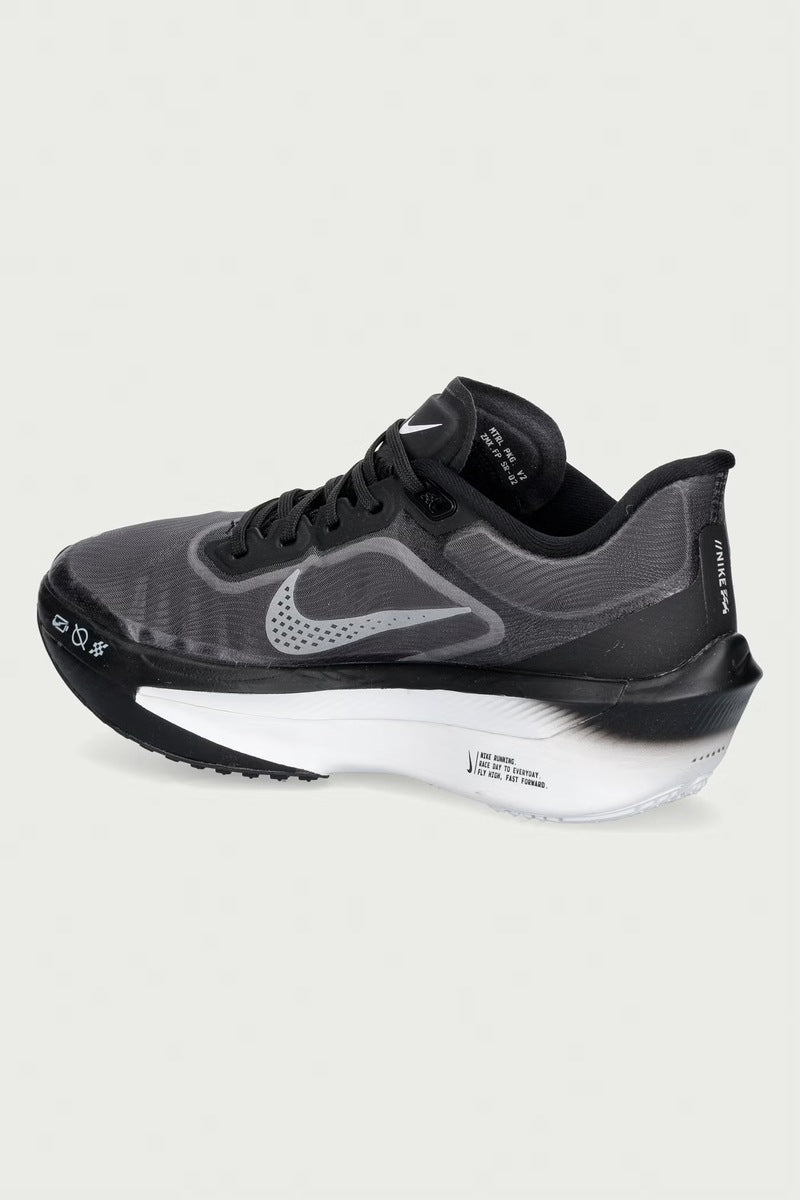 Nike обувки за бягане дамски Zoom Fly 6