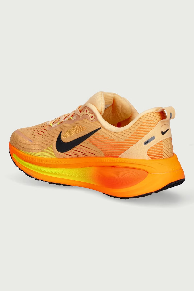 Nike маратонки мъжки Vomero 18