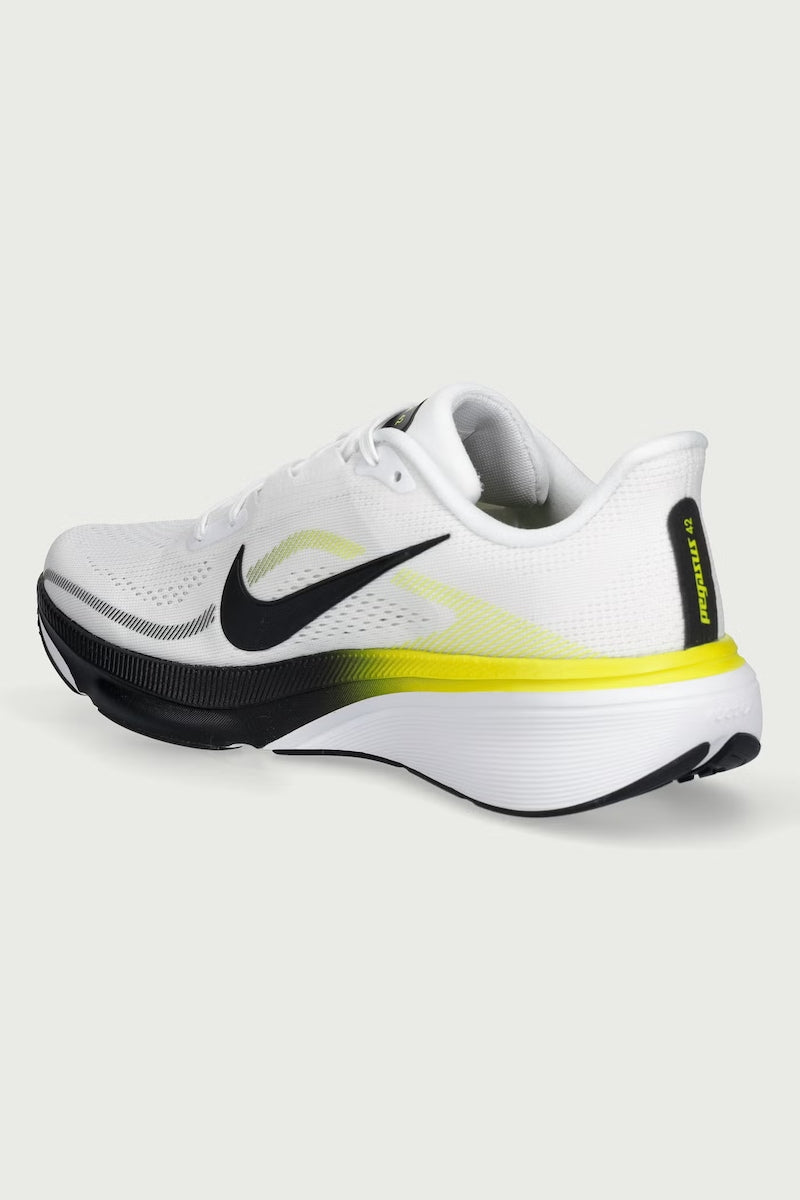 Nike обувки за бягане Pegasus 42