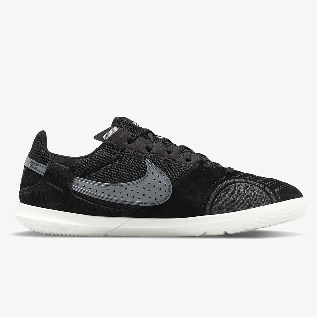 Nike Jr. Streetgato
