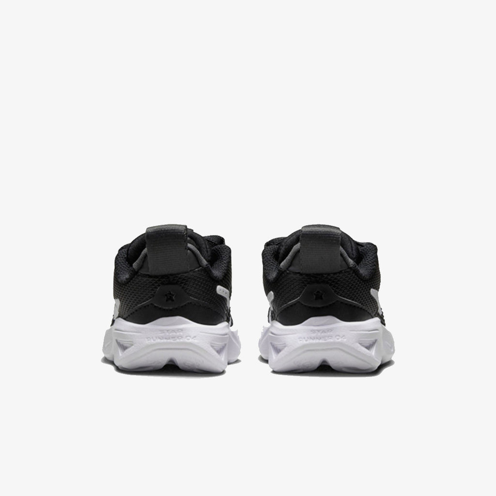 Nike Star Runner 4