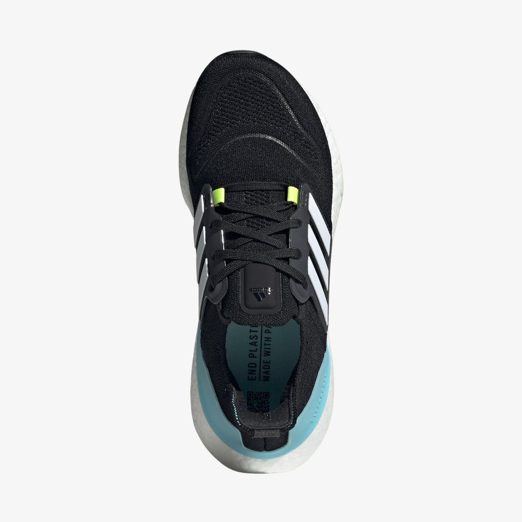 adidas ULTRABOOST 22