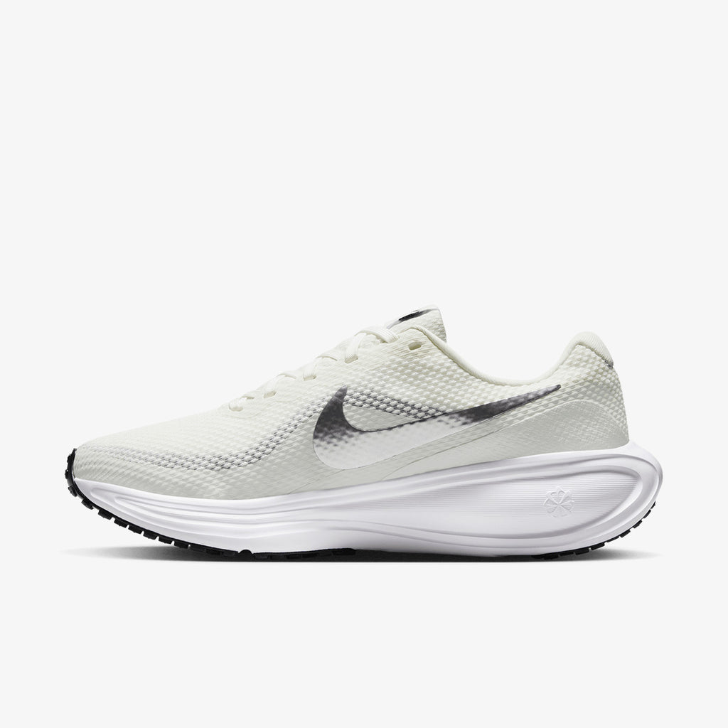Nike Revolution 8