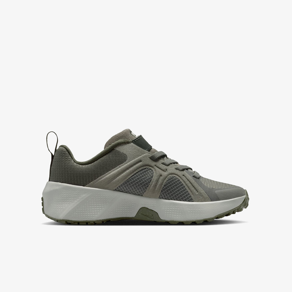 Nike Metro Tek