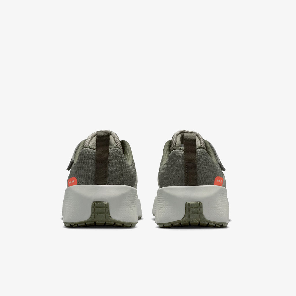 Nike Metro Tek