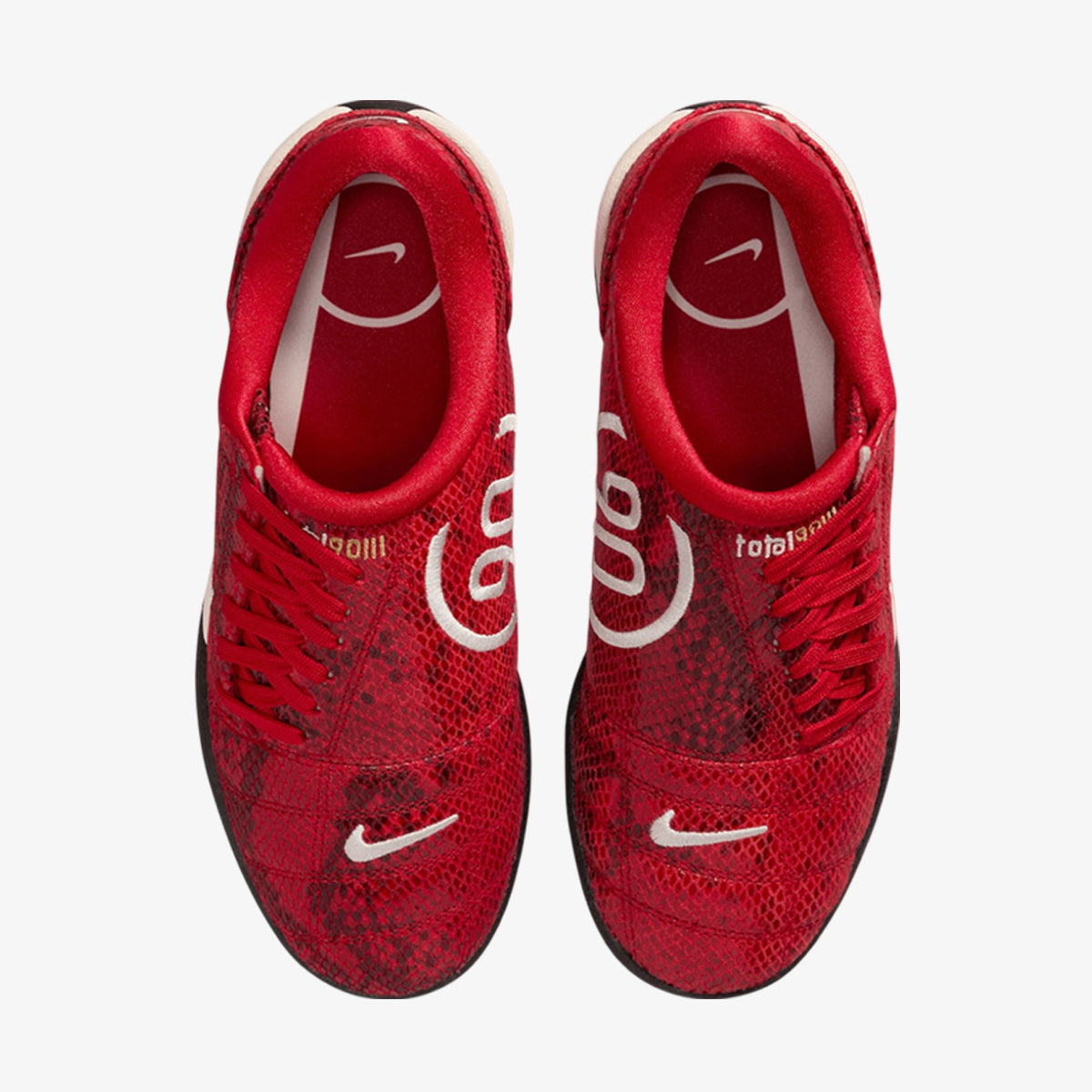 NIKE Спортни обувки Total 90 SE