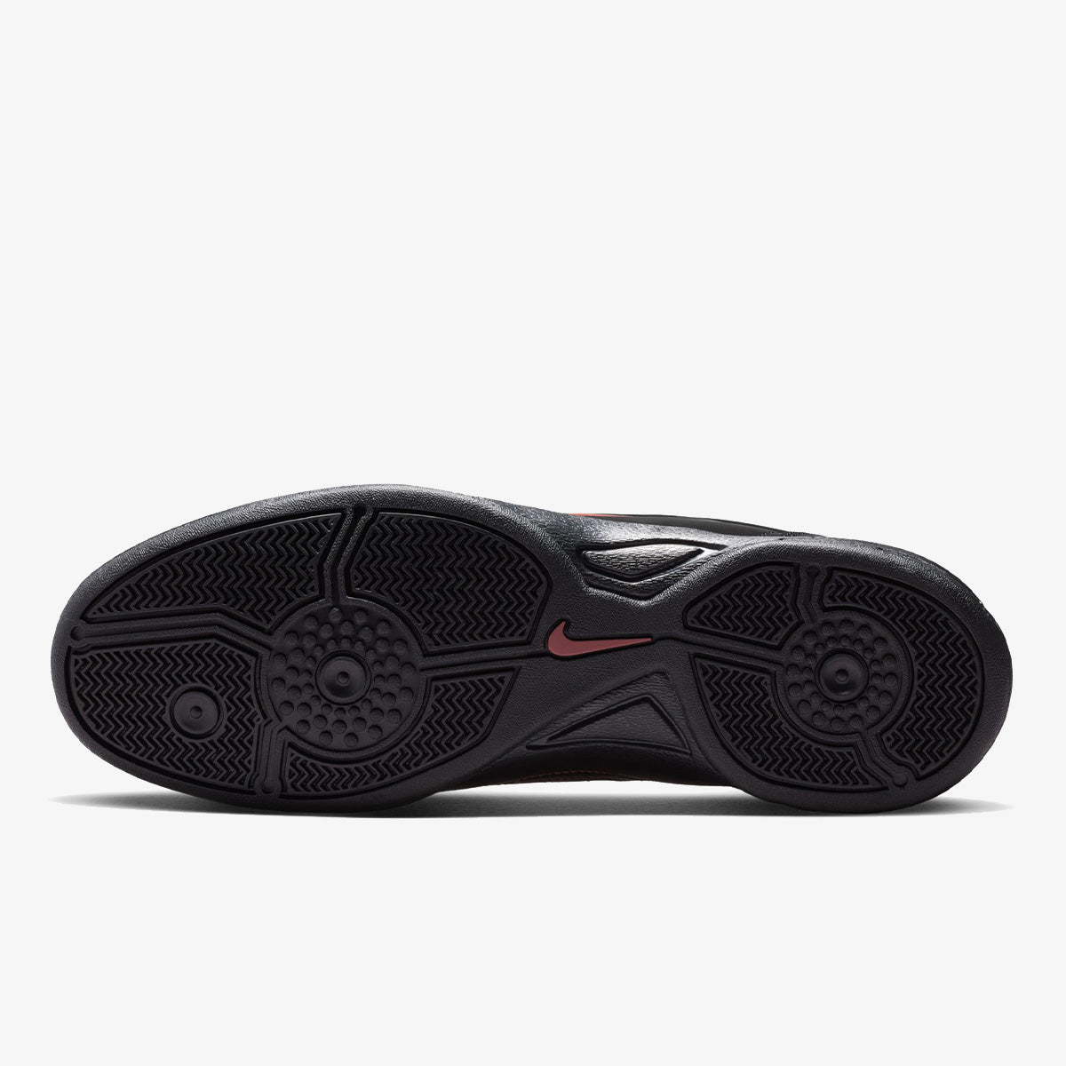 NIKE Спортни обувки Total 90