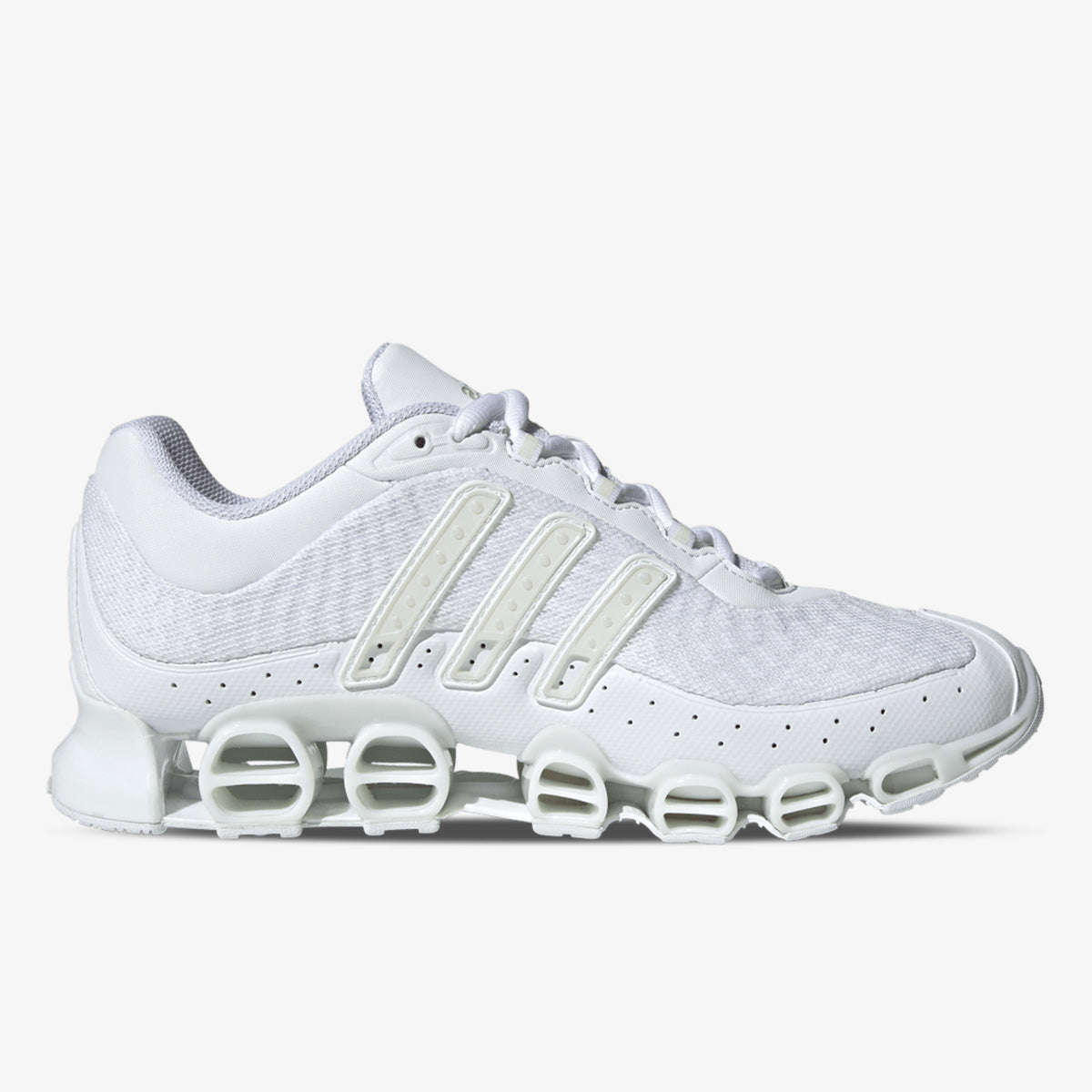 adidas Спортни обувки Megaride