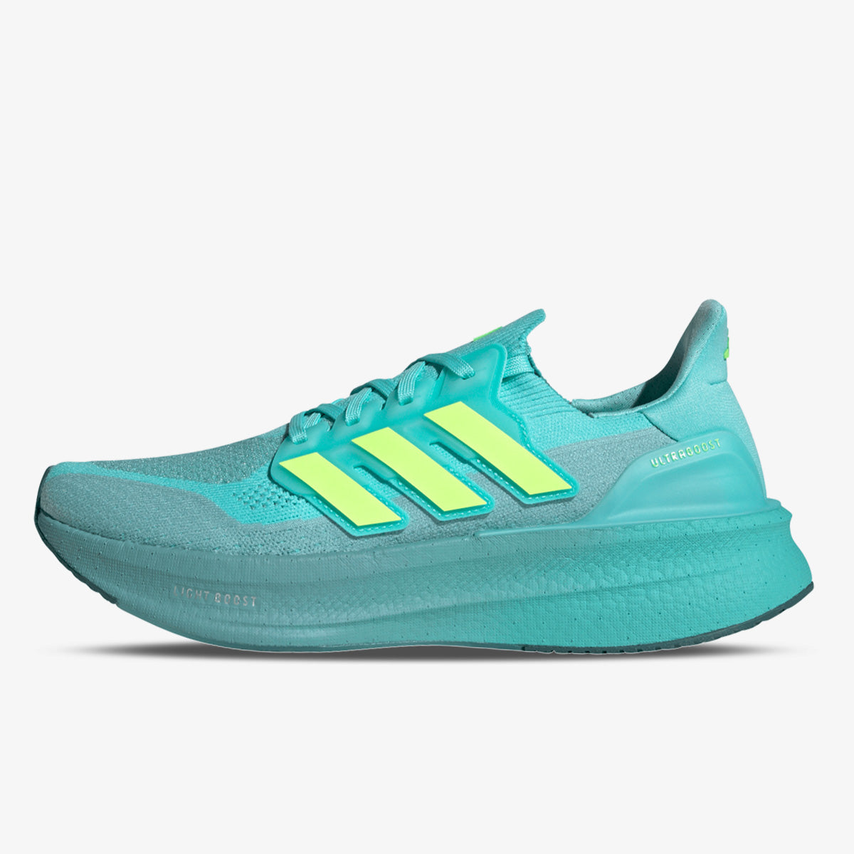 adidas ULTRABOOST 5