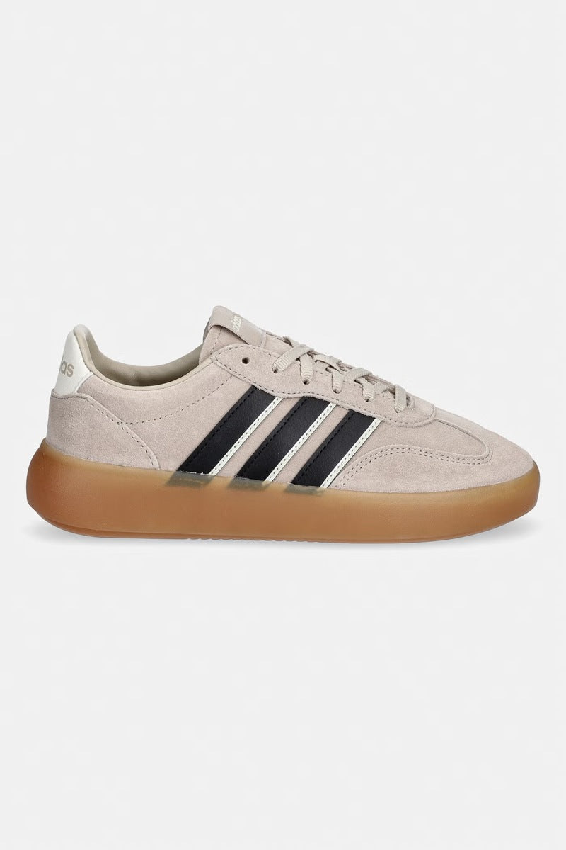 Велурени маратонки adidas Barreda Decode