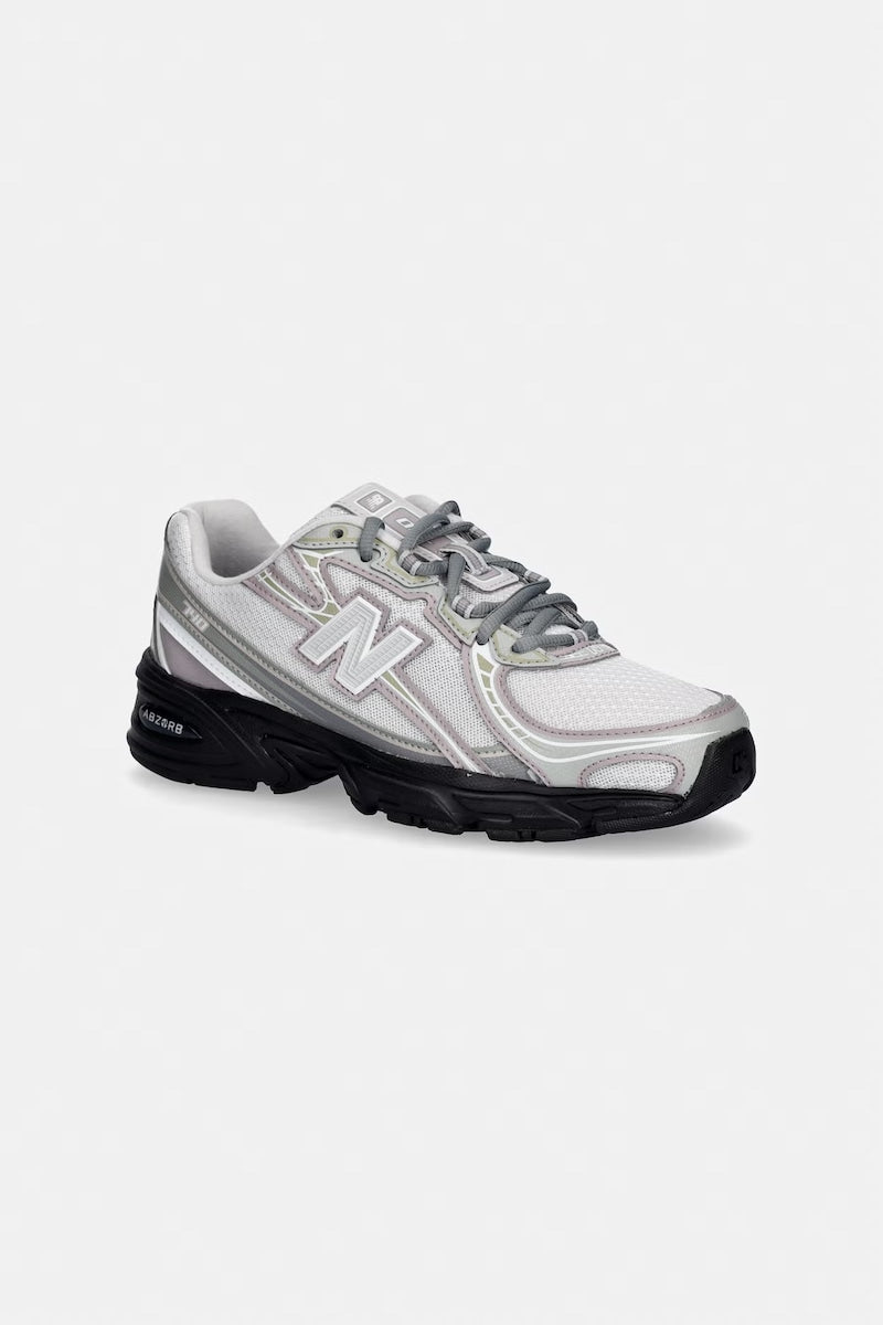 New Balance 740 маратонки за деца