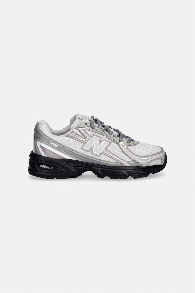 New Balance 740 маратонки за деца