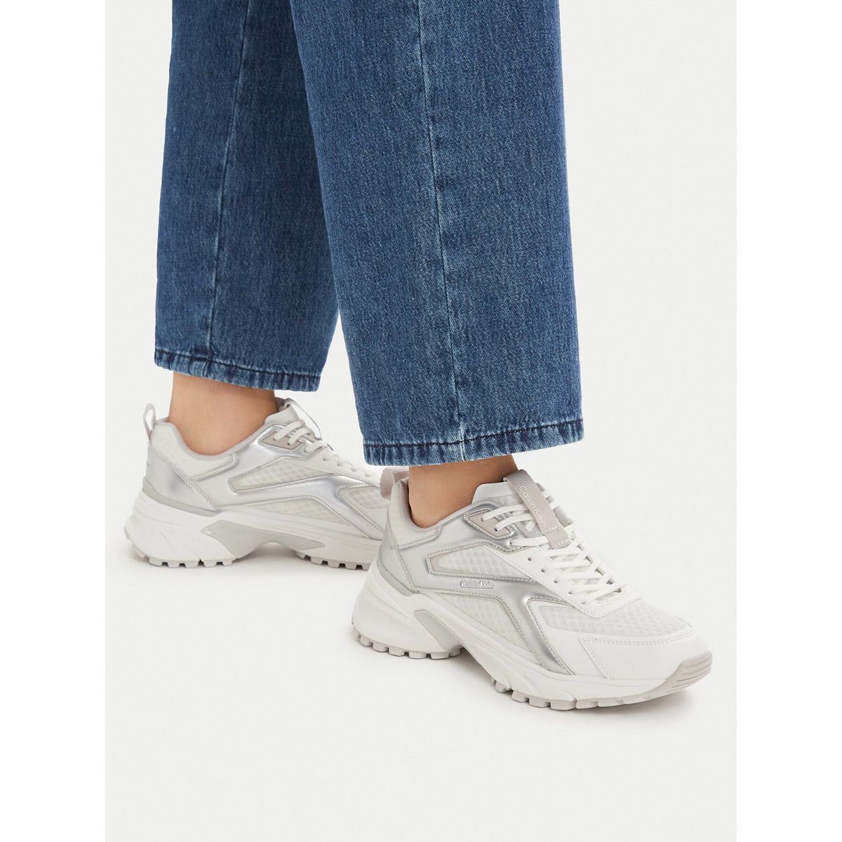 Calvin Klein Сникърси Hike Run Ckstripe Mesh Met HW0HW03140 Бял