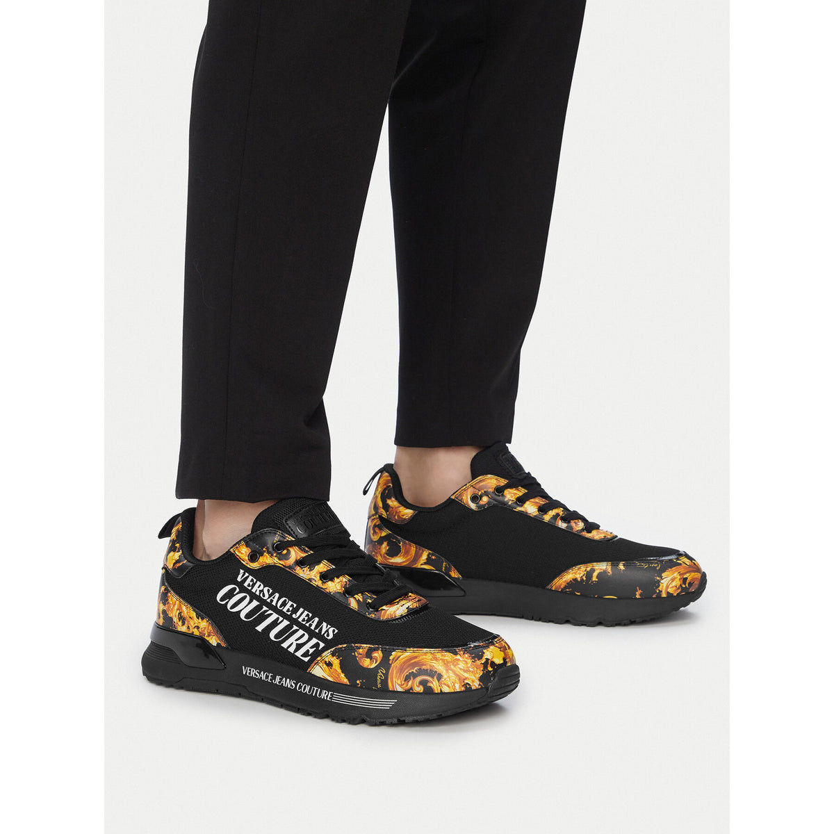 Versace Jeans Couture Сникърси 80YA3SA5 Черен