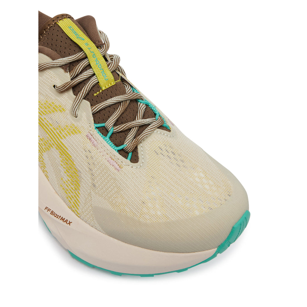 Asics Маратонки за бягане Novablast 5 Tr 1012B983 Сив