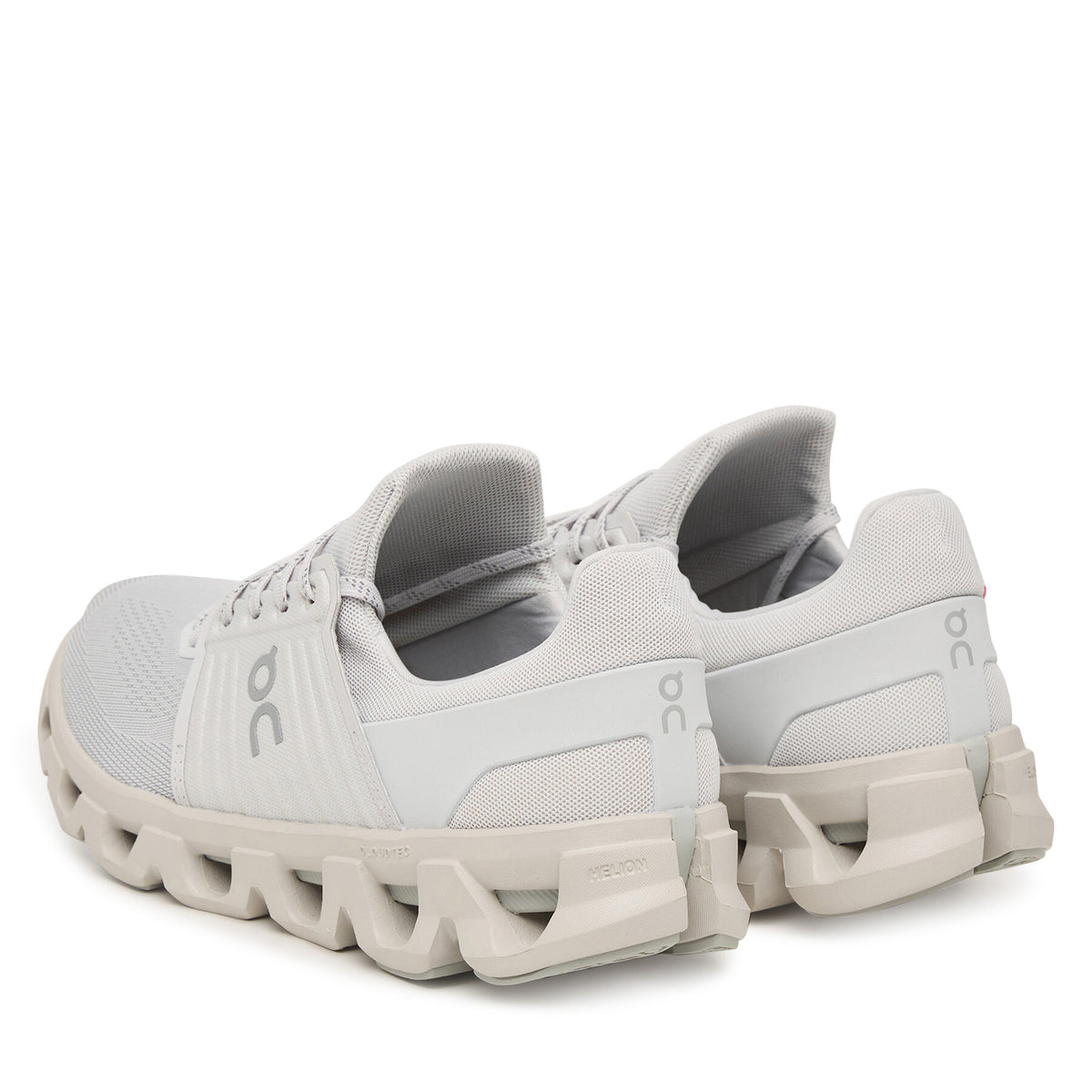 On Сникърси Cloudswift 4 AD 3MF10574747 Светлосив