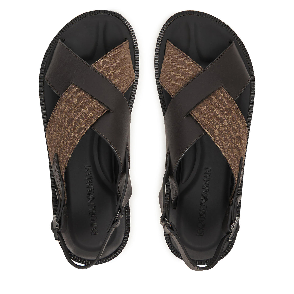Emporio Armani Сандали EM004323 AF25617 M6354 Кафяв