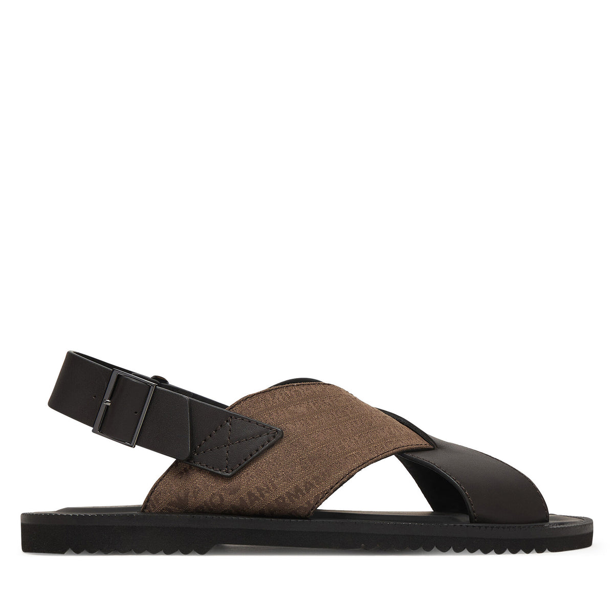 Emporio Armani Сандали EM004323 AF25617 M6354 Кафяв