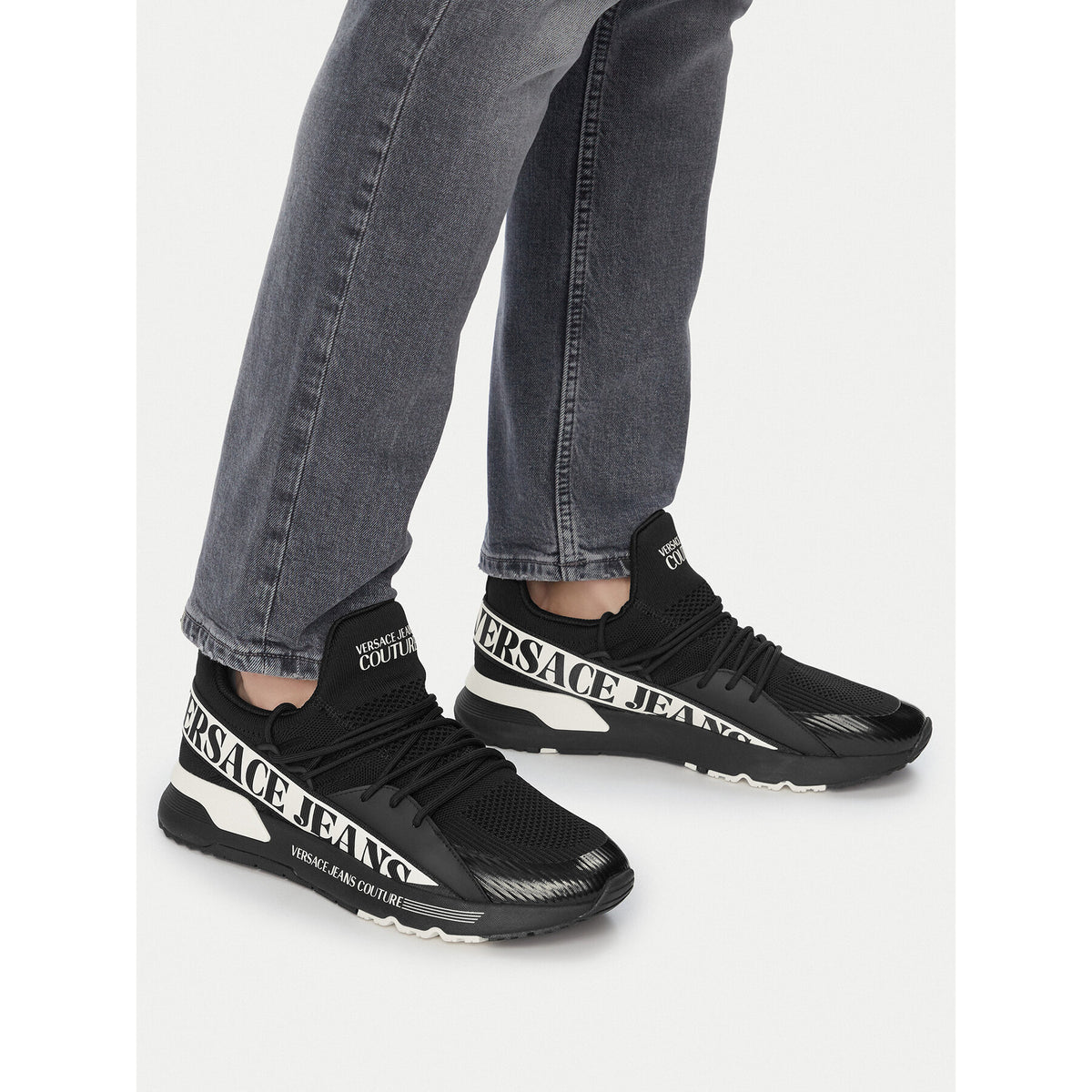 Versace Jeans Couture Сникърси 80YA3SA3 Черен