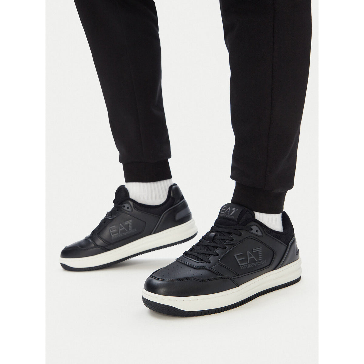 EA7 Emporio Armani Сникърси 7X000880 AF23102 MZ485 Черен