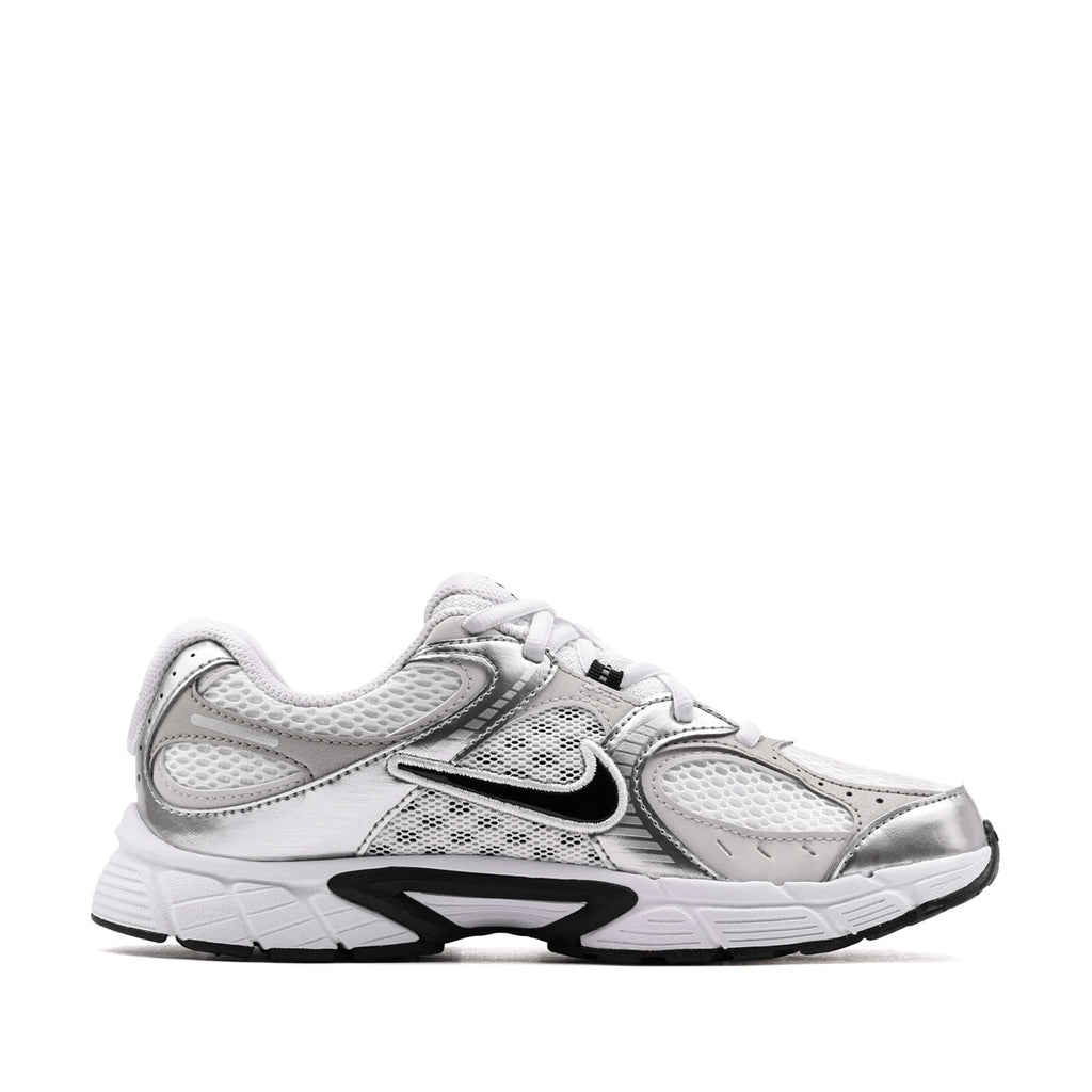 Nike V5 RNR HQ6411-100 Маратонки