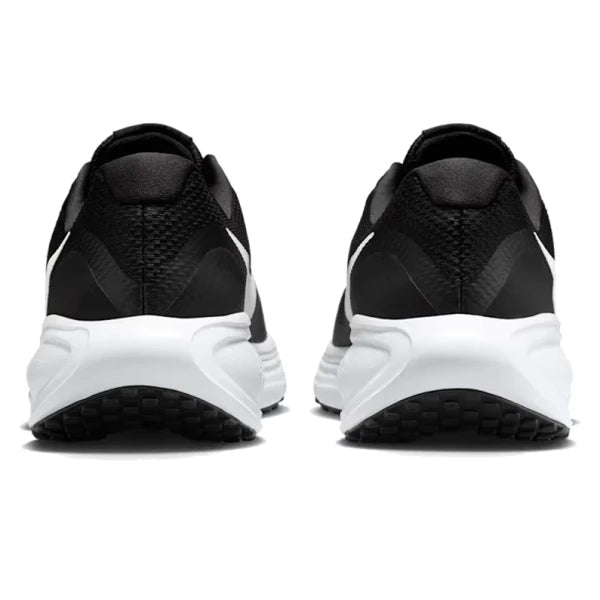 Nike Revolution 8 Black White